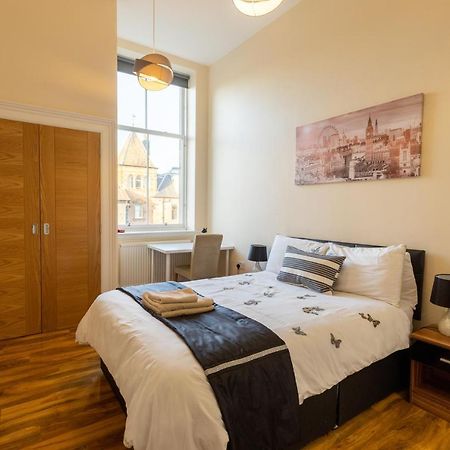 New 2 Bed Apartment With Stunning Views Of Arthur Seat Mountain إدنبرة المظهر الخارجي الصورة