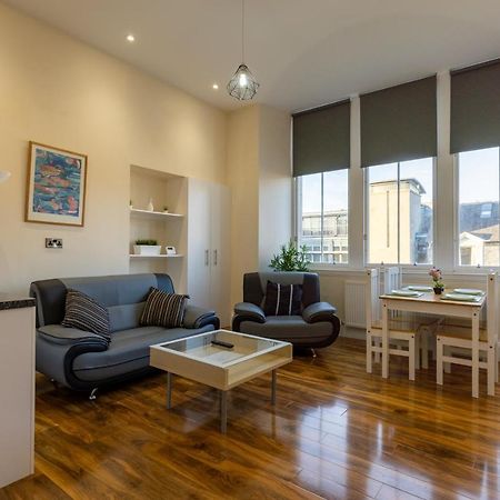New 2 Bed Apartment With Stunning Views Of Arthur Seat Mountain إدنبرة المظهر الخارجي الصورة