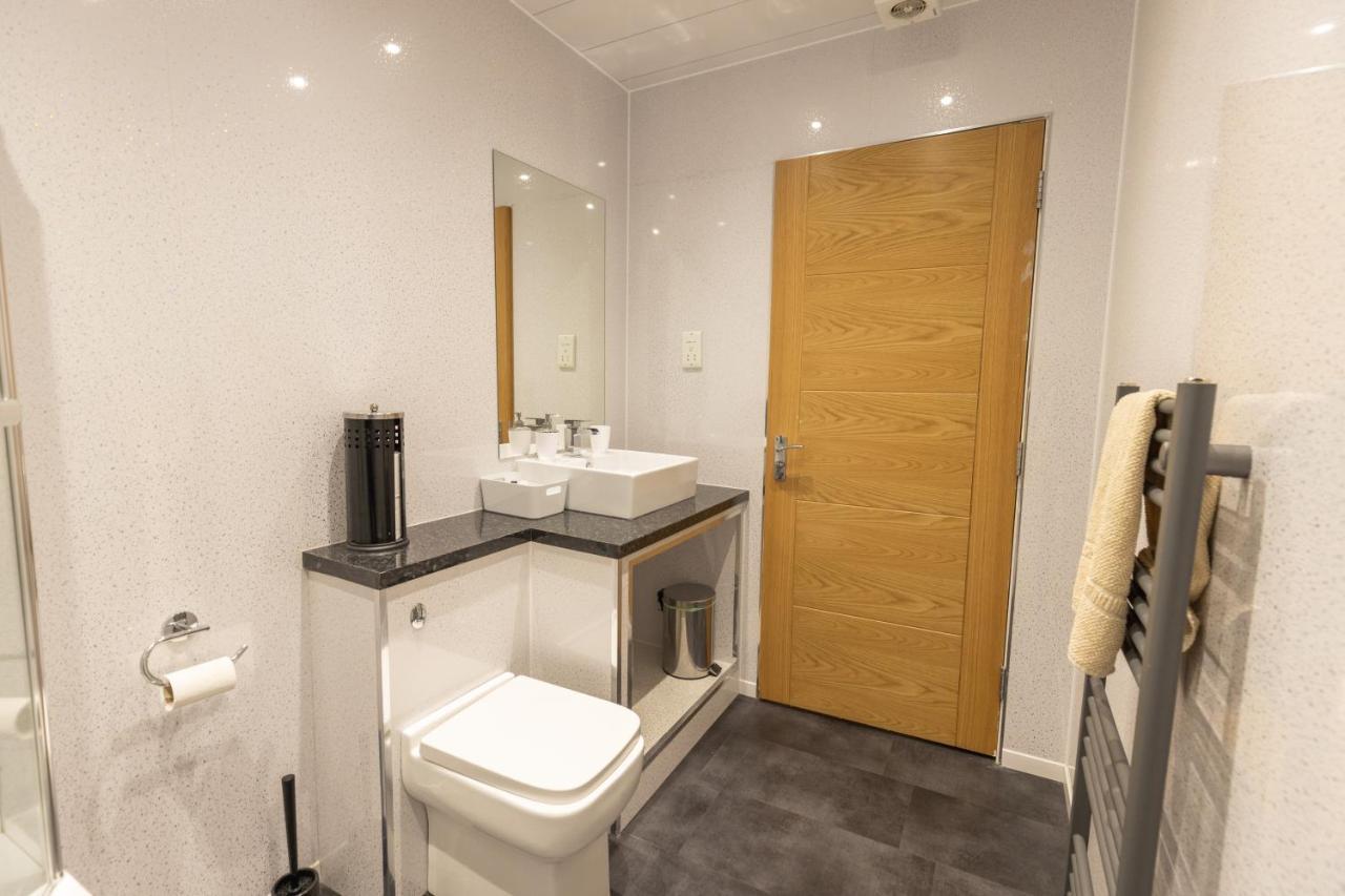 New 2 Bed Apartment With Stunning Views Of Arthur Seat Mountain إدنبرة المظهر الخارجي الصورة