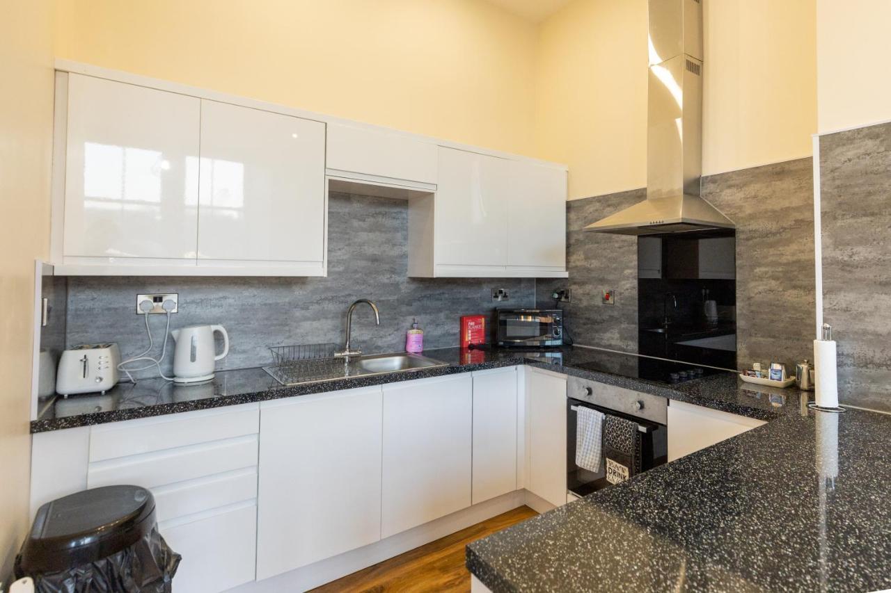 New 2 Bed Apartment With Stunning Views Of Arthur Seat Mountain إدنبرة المظهر الخارجي الصورة