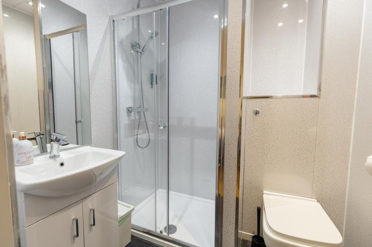 New 2 Bed Apartment With Stunning Views Of Arthur Seat Mountain إدنبرة المظهر الخارجي الصورة