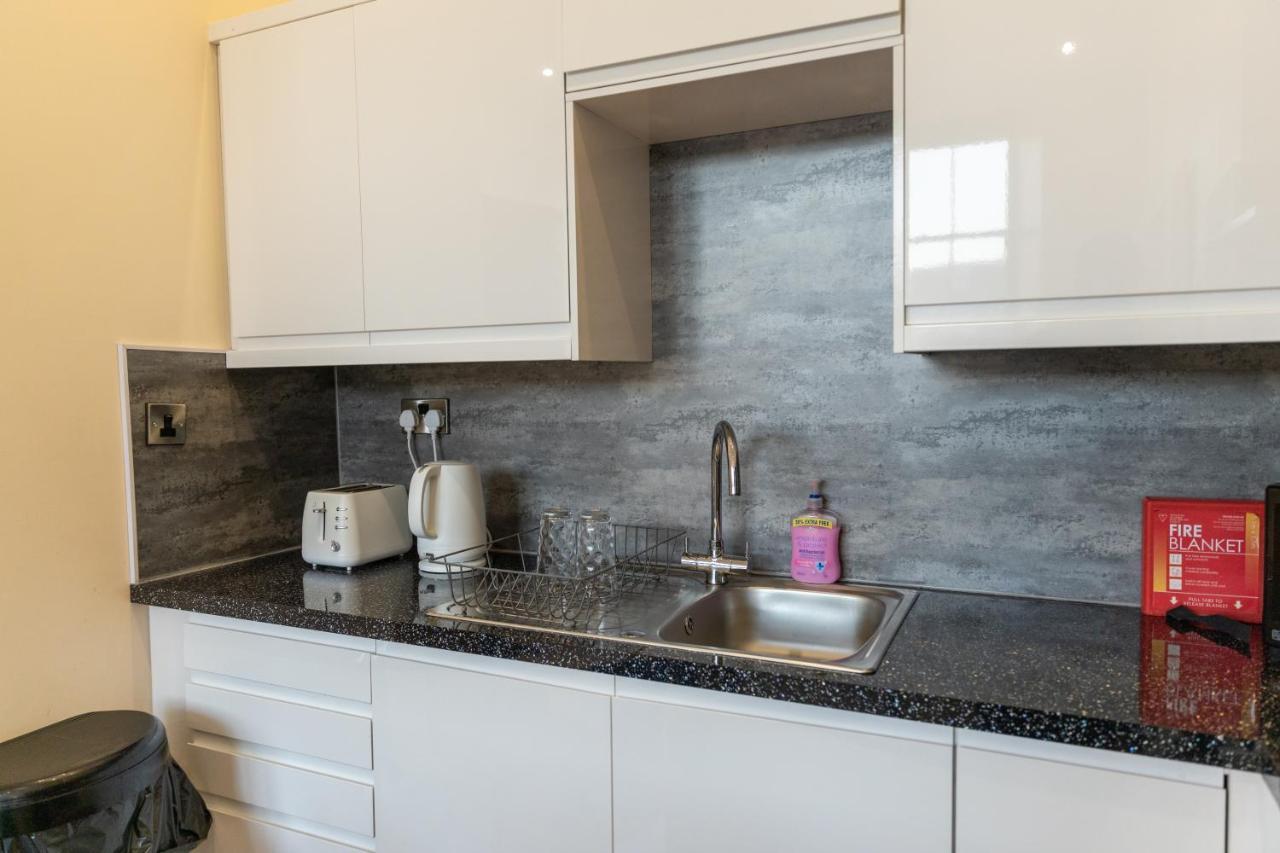 New 2 Bed Apartment With Stunning Views Of Arthur Seat Mountain إدنبرة المظهر الخارجي الصورة