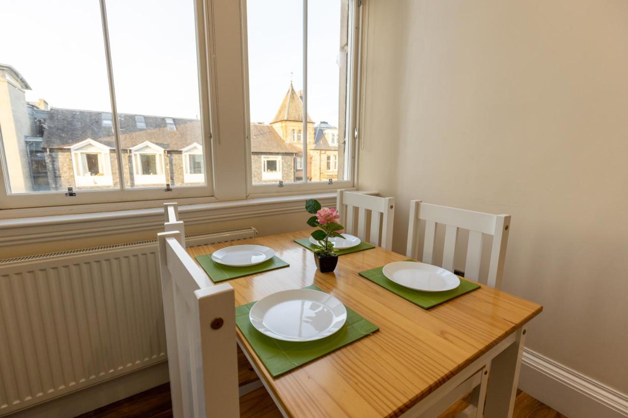 New 2 Bed Apartment With Stunning Views Of Arthur Seat Mountain إدنبرة المظهر الخارجي الصورة